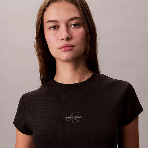 Calvin Klein Γυναικεία κοντομάνικη μπλούζα Monogram Logo Baby Tee